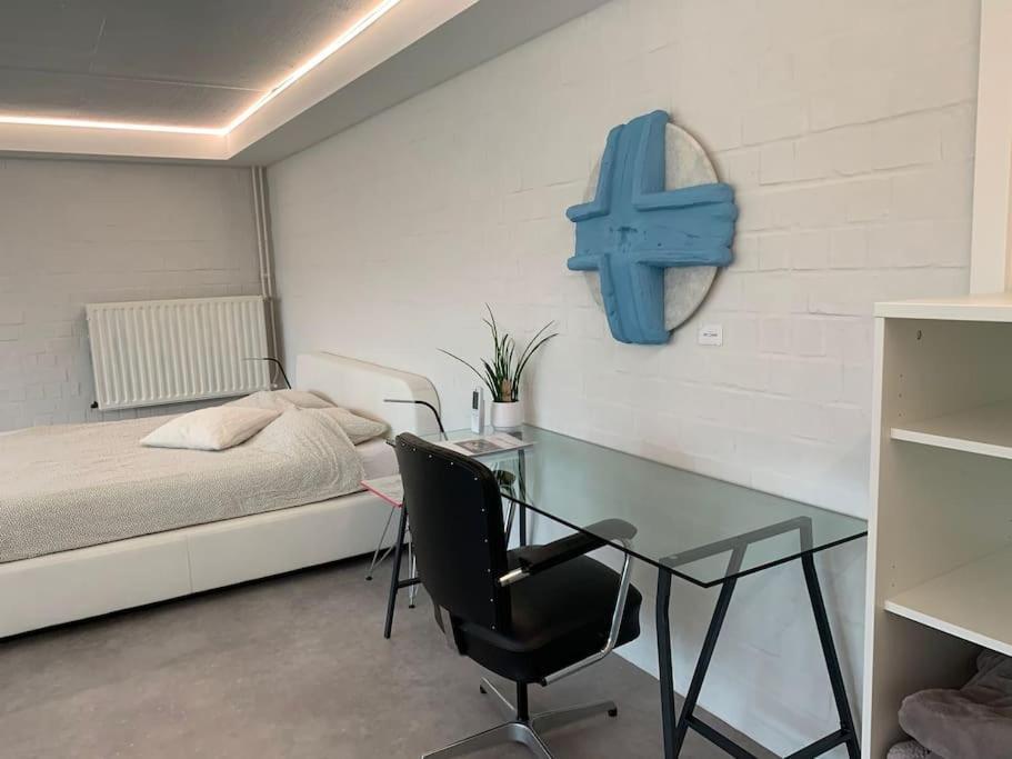 Park Loft @ Bruges With Private Apartment Bagian luar foto